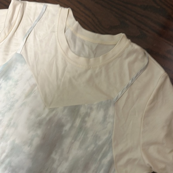 Dress T-shirt - Picture 2 of 2